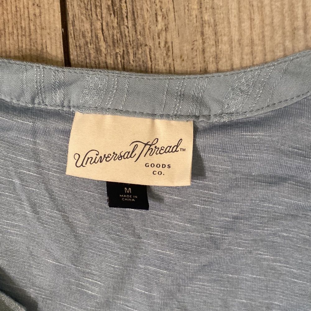 Universal Thread Medium Blouse Light Blue - Picture 2 of 6